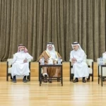 أمير المنطقة الشرقية يقدم التعازي لأسرة الخيال
