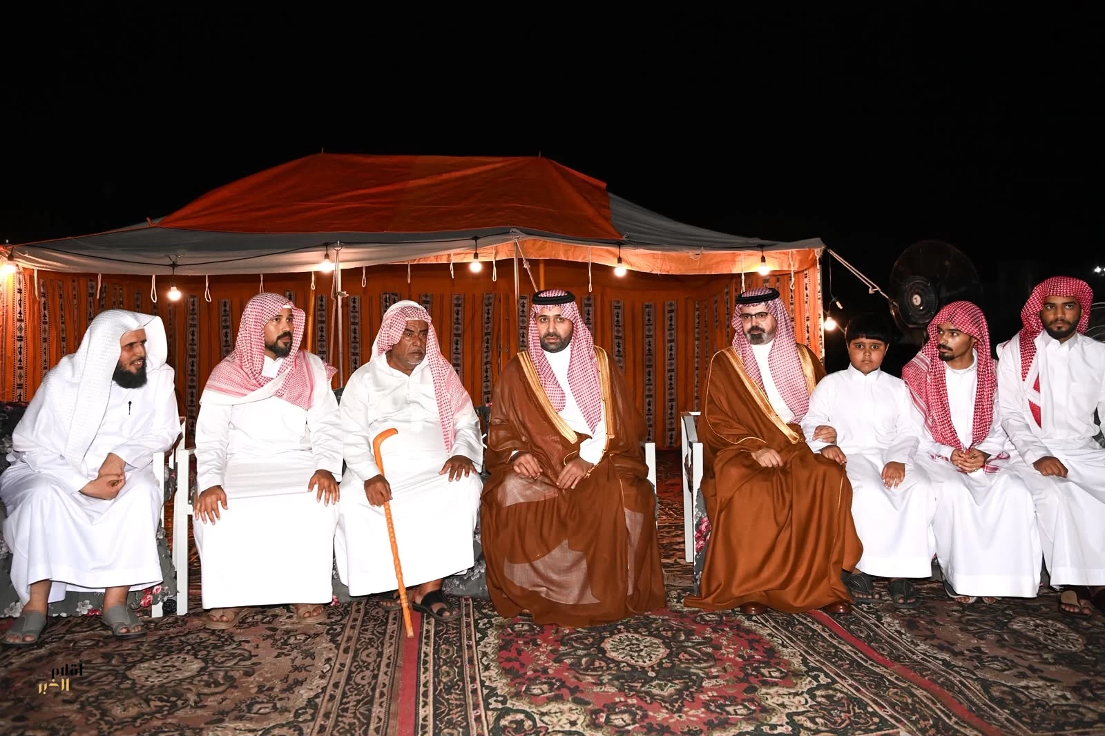أمير منطقة جازان ونائبه يقدّمان واجب العزاء للّغبي