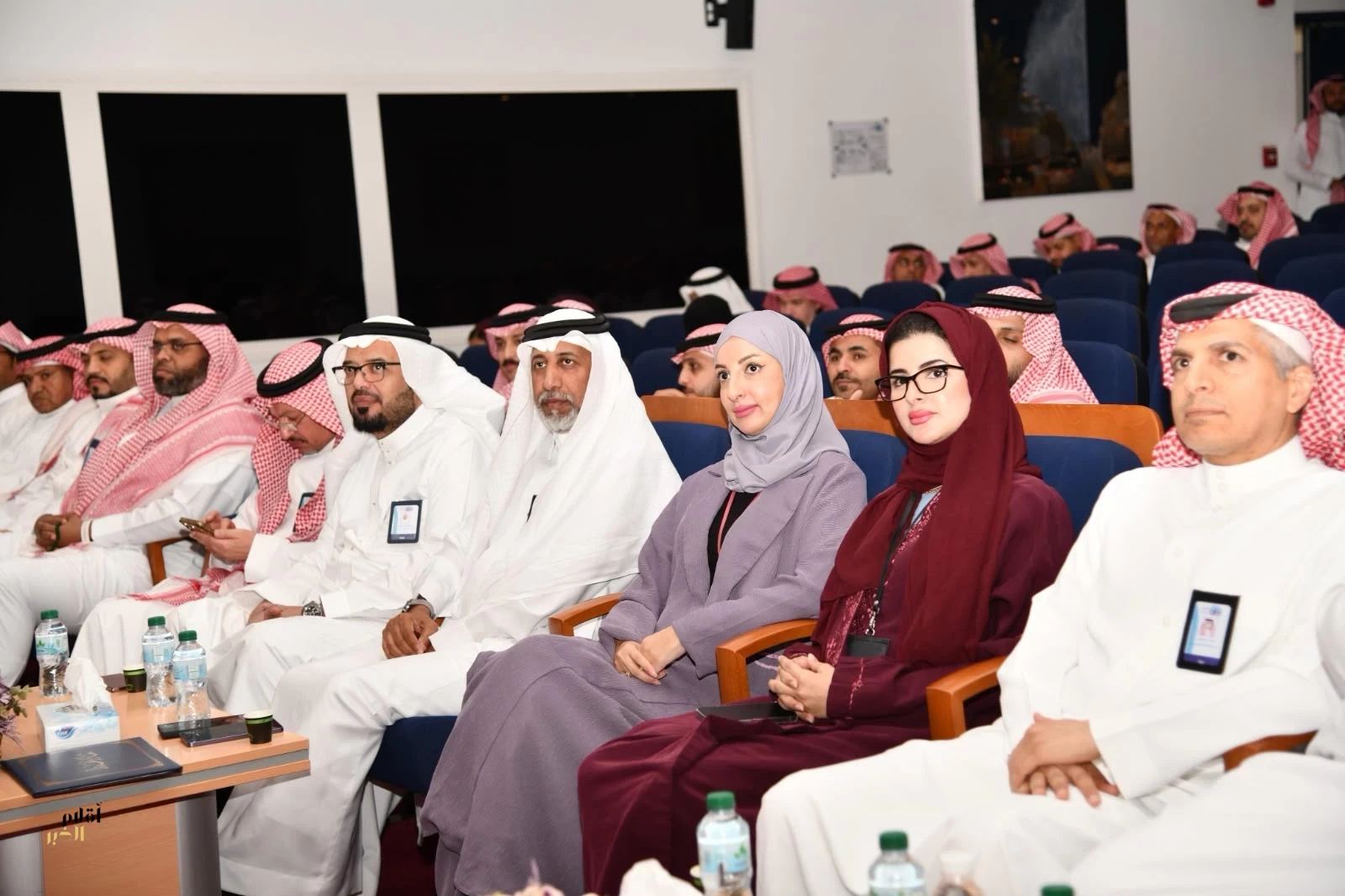 أمانة جدة ومديريّة مكافحة المخدرات تعززان الوعي الأمني في بيئة العمل