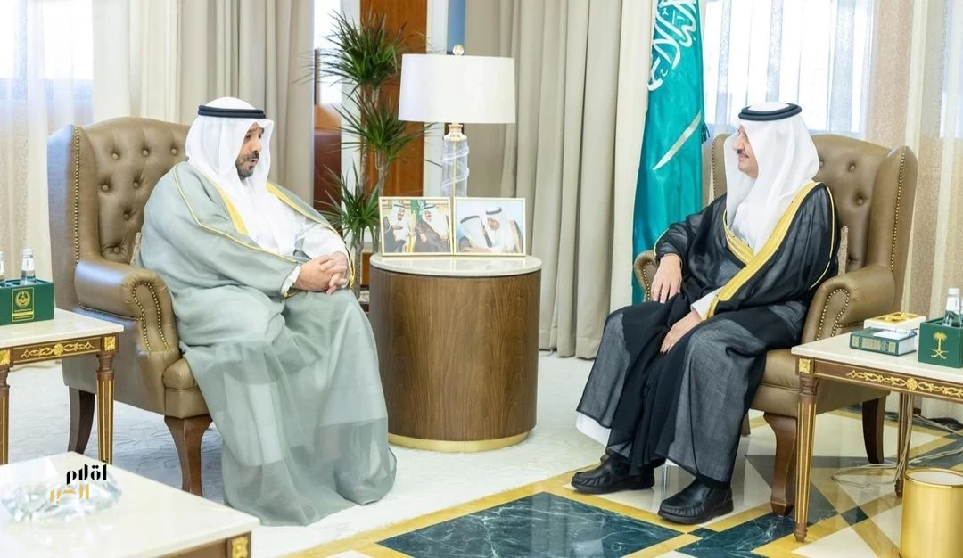 أمير المنطقة الشرقية يستقبل سفير دولة الكويت لدى المملكة