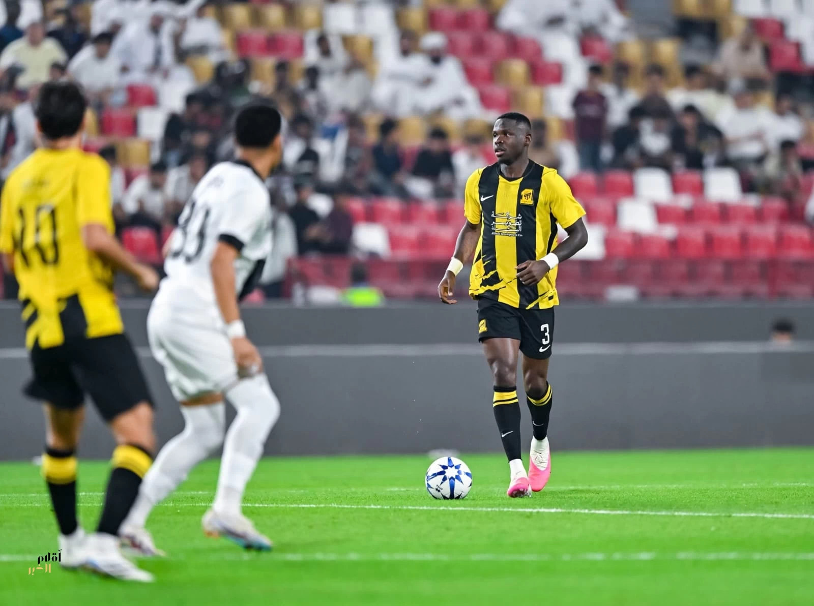 الاتحاد يعبر الجزيرة ويطرق أبواب نخبة آسيا بثقة