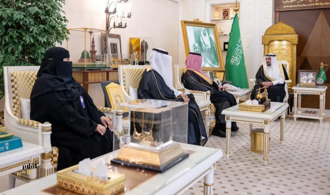 أمير منطقة القصيم يطّلع على تقرير مؤتمر القصيم للتوعية بأمراض السرطان