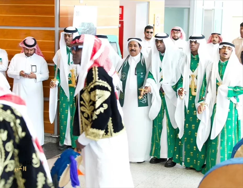 تجمع مطارات الثاني يشارك المسافرين الاحتفاء باليوم الوطني السعودي