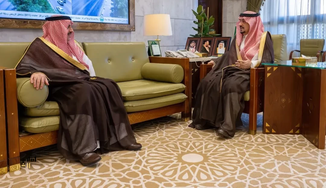 أمير منطقة الرياض يستقبل الدكتور فيصل السديري