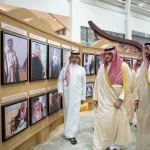 الأمير عبدالعزيز بن سعود يزور معرض الصقور والصيد السعودي الدولي 2026