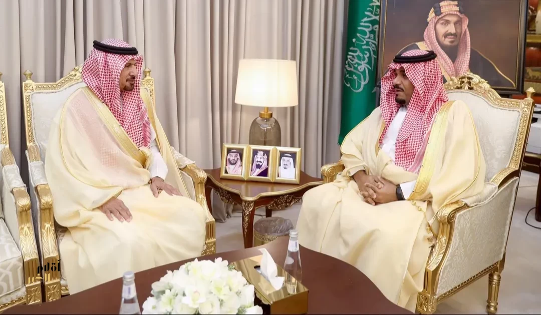 نائب أمير نجران يلتقي أمير الفوج الـ38