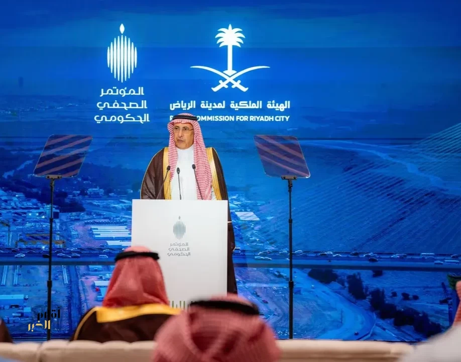 وزير الإعلام خلال المؤتمر الصحفي الحكومي: المملكة قوية بتماسك أبنائها.. والإنسان محور التنمية