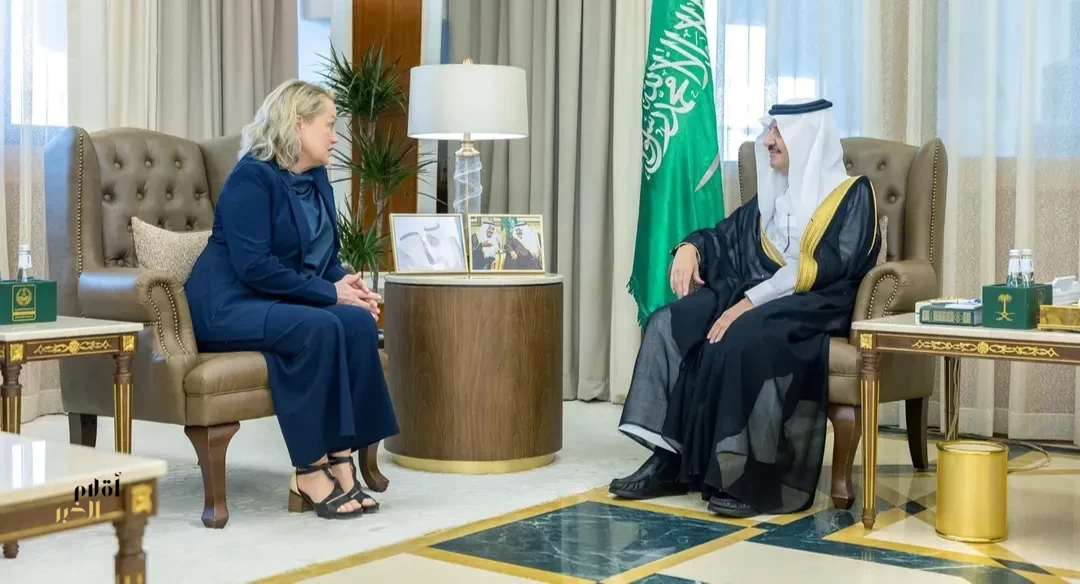 أمير المنطقة الشرقية يستقبل القنصل العام للولايات المتحدة الأمريكية بالظهران