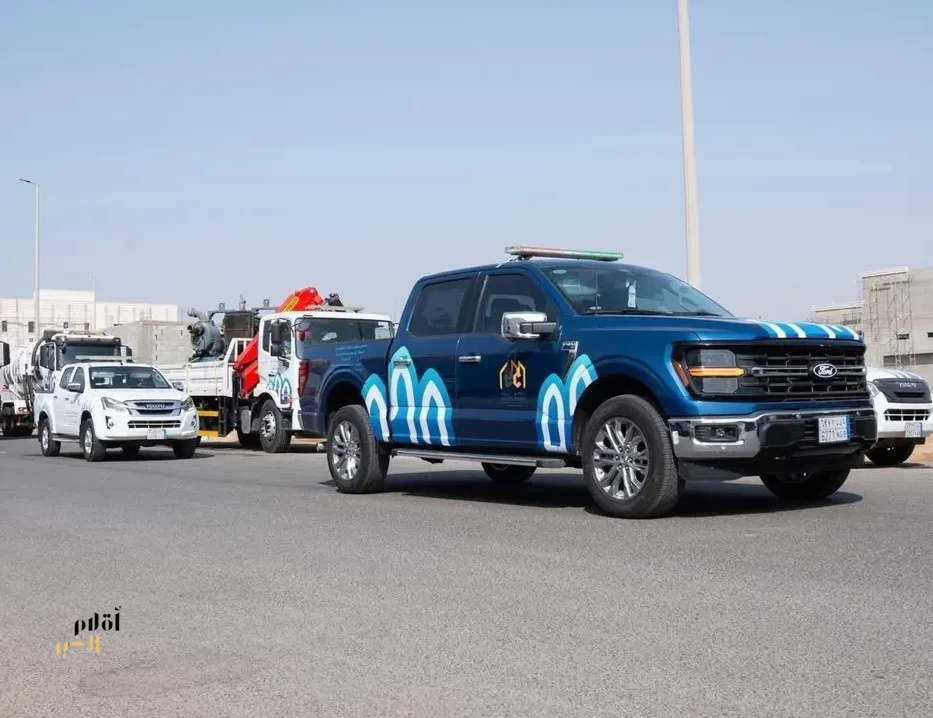 أمانة جدة تُعزز جاهزيتها للحالات المطرية