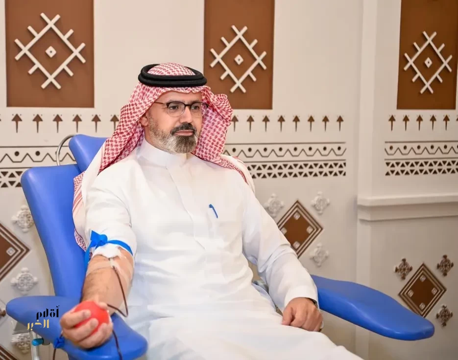 نائب أمير منطقة جازان يُشارك في الحملة الوطنية السنوية للتبرع بالدم