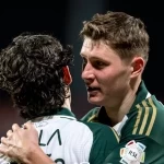 الأهلي يتجاوز الفيحاء بثلاثية مثيرة في دوري روشن