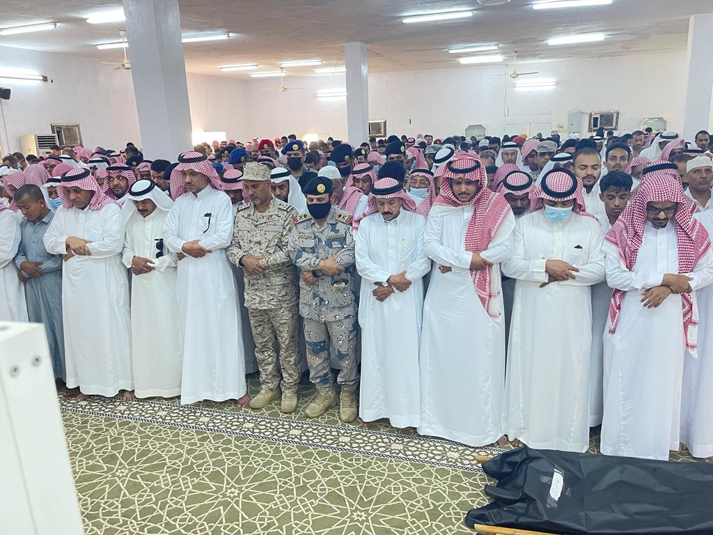 14E459F0-5FEA-4D07-93AB-3A2097643E5F