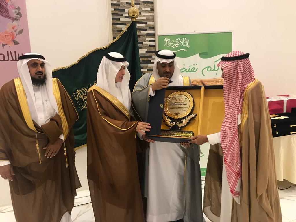 18B8EFC3-12E2-47A1-9FD7-8B3560135B33