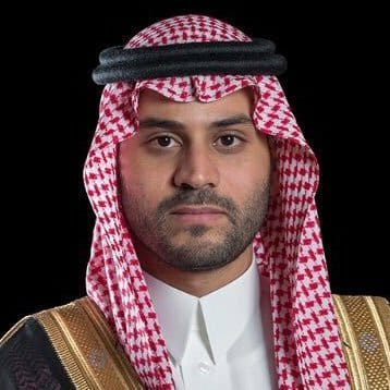 نائب أمير حائل يرفع التهنئة للقيادة بمناسبة مغادرة خادم الحرمين الشريفين المستشفى بعد استكمال الخطة العلاجية وفترة النقا