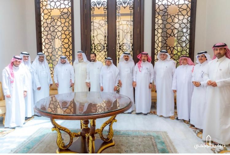 67364D6C-20C1-461B-8CA0-69168F839501