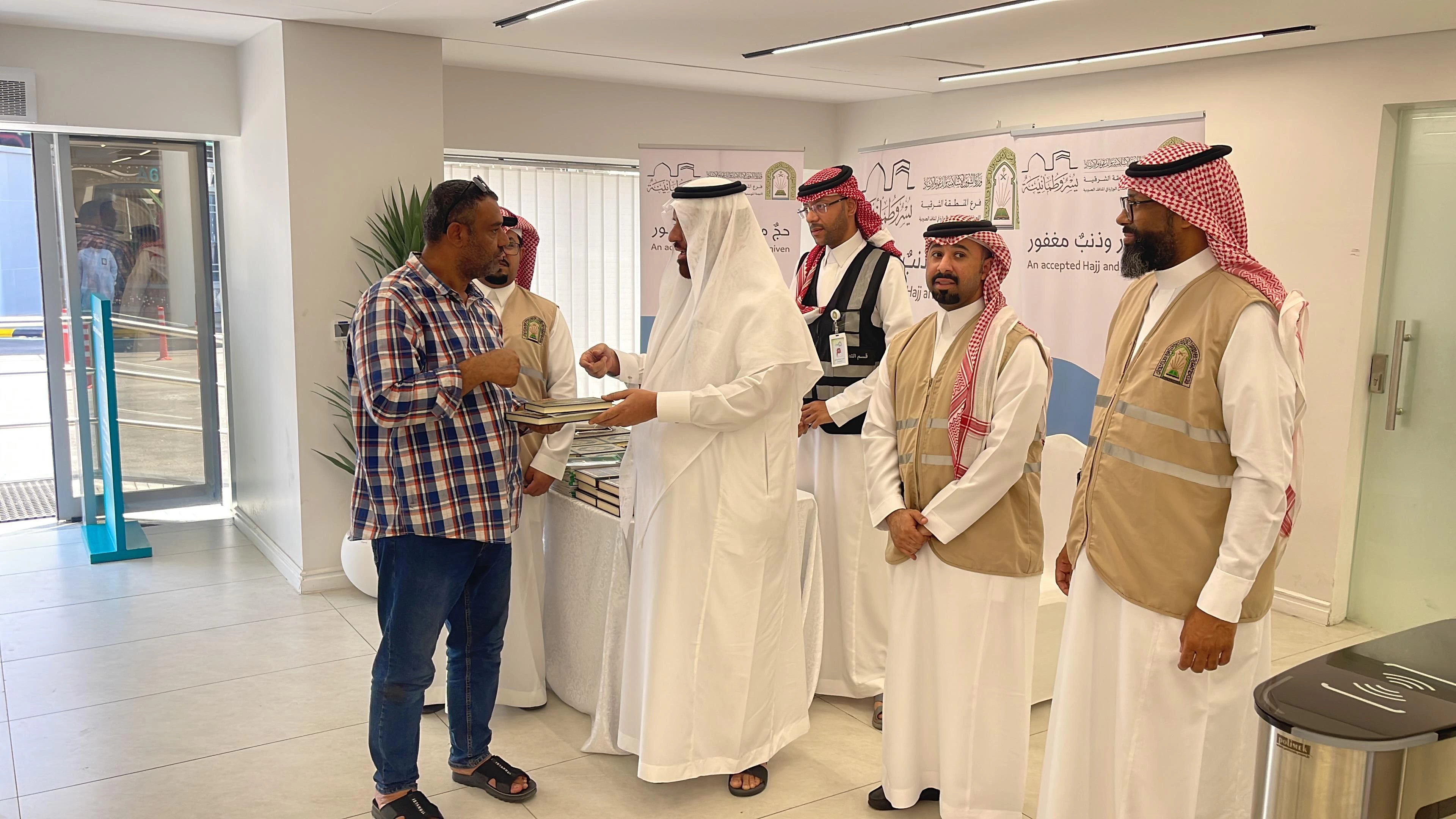 مدير عام فرع "الشؤون الإسلامية" بالمنطقة الشرقية يتفقد مقر الوزارة في منفذ جسر الملك فهد