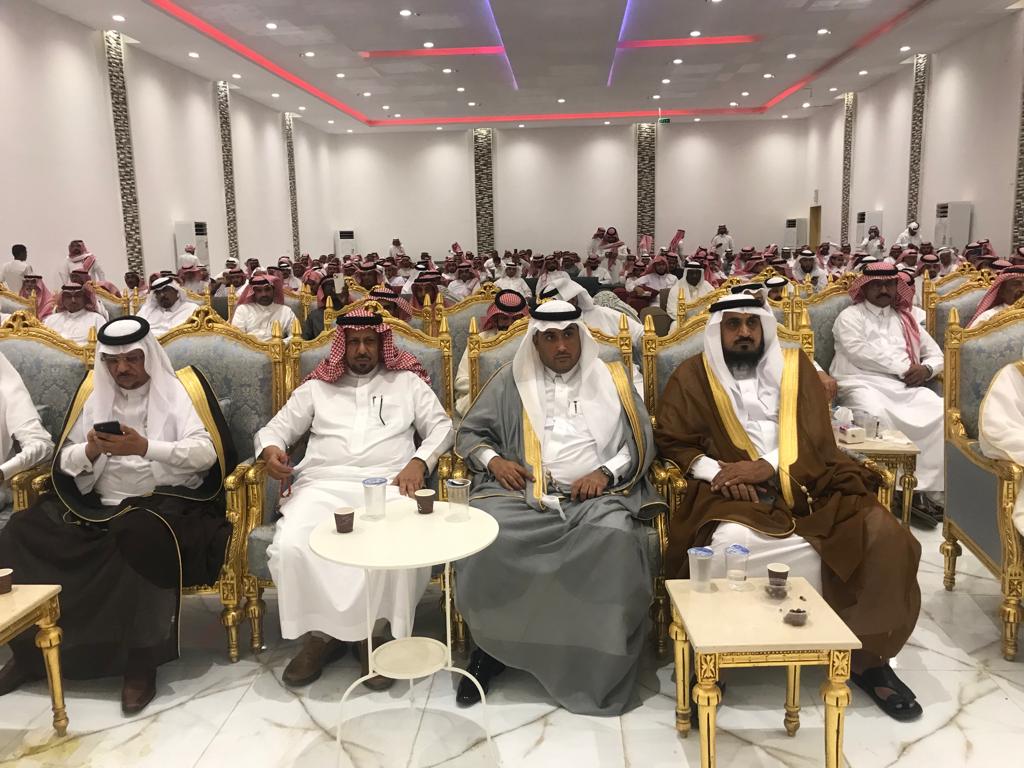 8381DA8A-2003-4000-9C10-5C2403F3CBFC