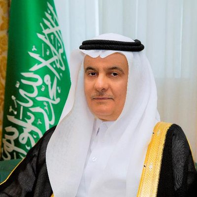 الوزير الفضلي يُوقع عقد مشروع نظام نقل مياه أبها الحضرية "المرحلة الثانية"