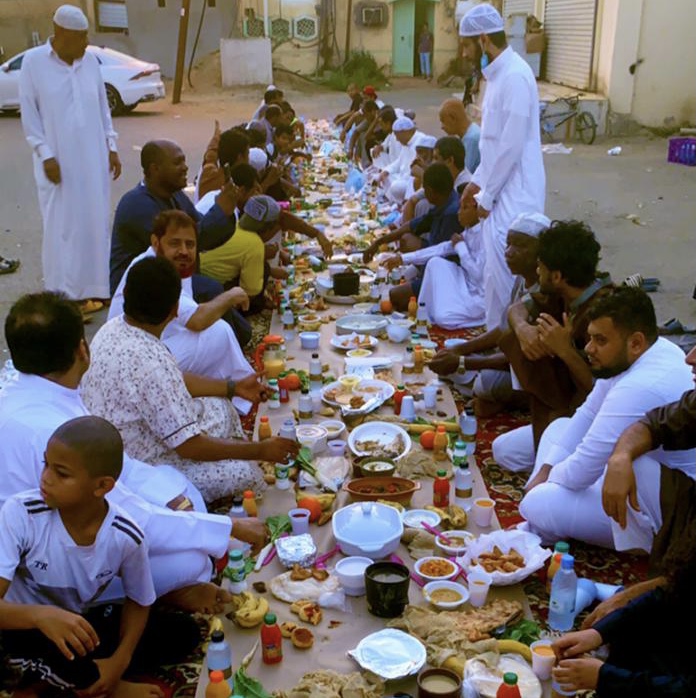 بمأدبة إفطار جماعي.. قرية وعلان تحتفي بانضمام الأستاذ محمد أبو علي للمجلس المحلي بمحافظة  الطوال