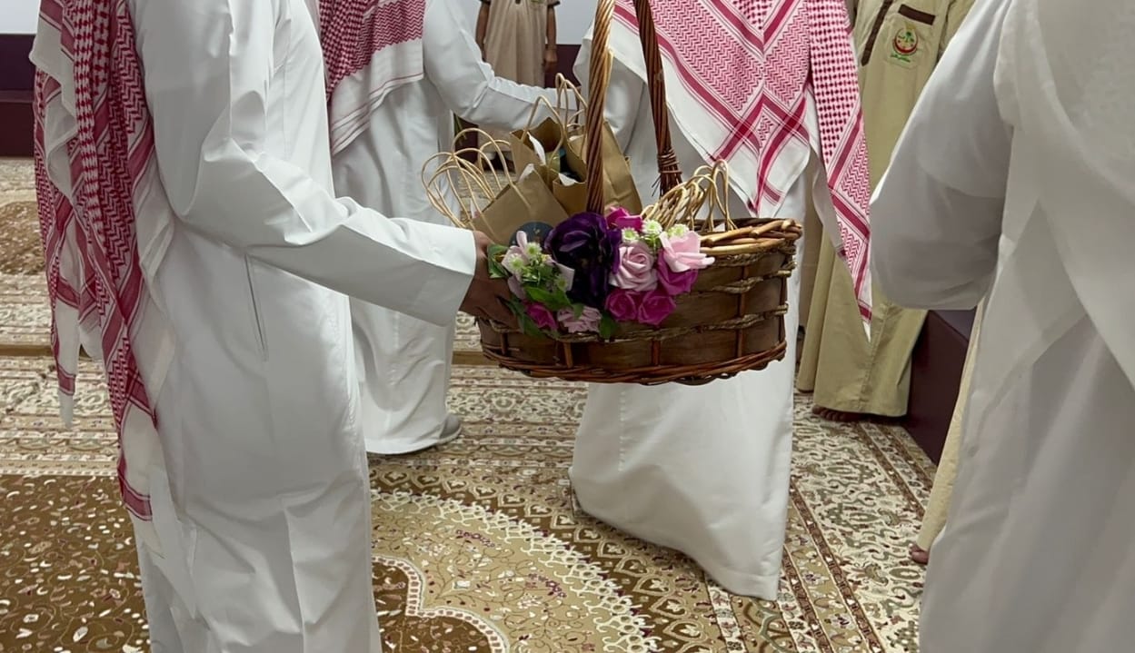 *إرادة لخدمات إرادة والصحة النفسية بجدة يحتفي ويعايد المرضى المنومين والمراجعين*