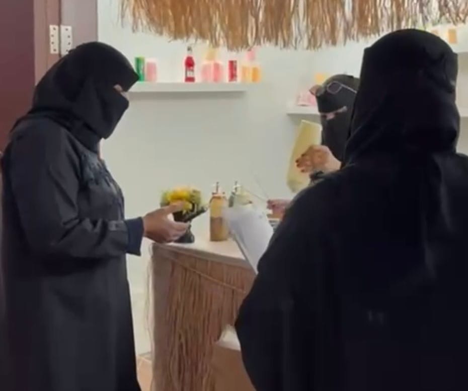 CE989E8F-EBBD-4051-9BBE-7BAB051AFA4F