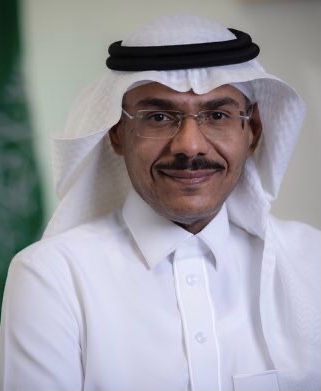 أقلام الخبر تهنأ الدكتور محمد العبدالعالي