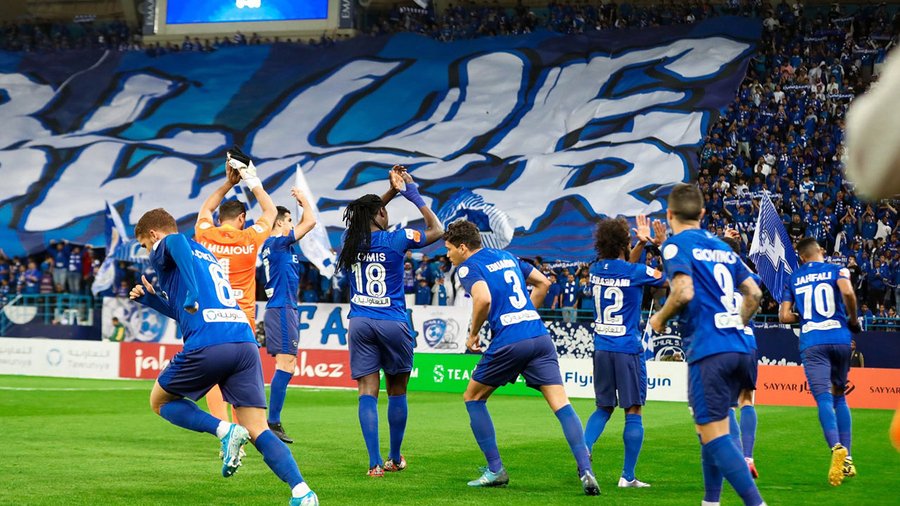 الهلال يكتب تاريخًا جديدًا باسمه في سجلات الكرة السعودية