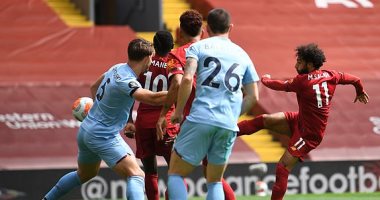 ليفربول يسقط في فخ بيرنلي بالدوري الإنجليزي وصلاح يشارك