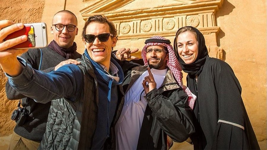 استئناف التأشيرات السياحية في المملكة بداية 2021