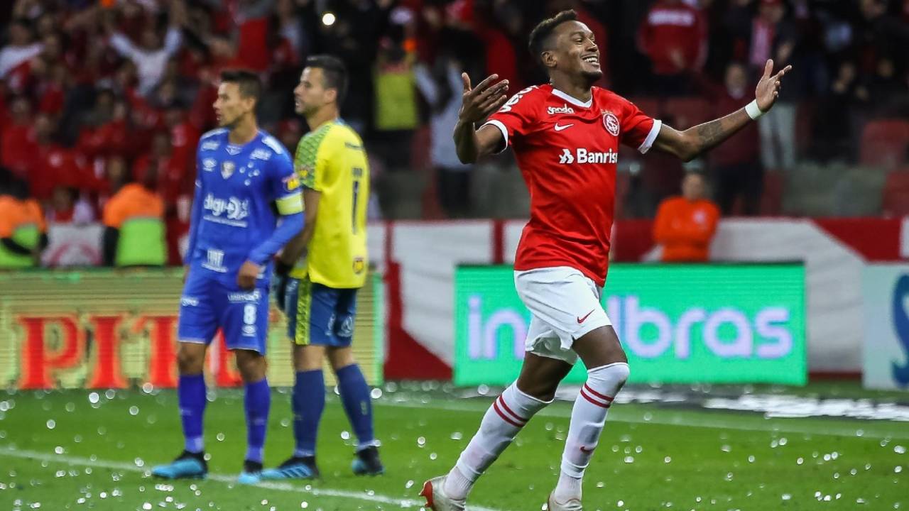 الاتحاد يضع الرتوش النهائية على صفقة من العيار الثقيل