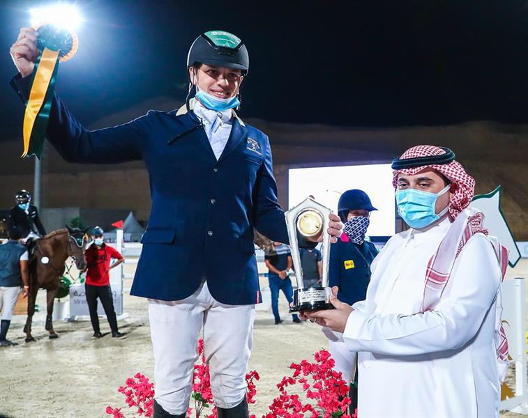 الفارس العالمي عبدالله الشربتلي بطلاً لأولى جولات الدرعية