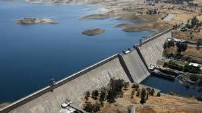 إثيوبيا تحظر الطيران فوق سد النهضة