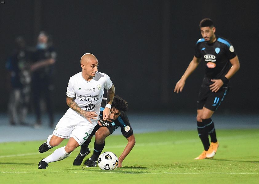 الأهلي يكسب الفتح في دوري كأس الأمير محمد بن سلمان للمحترفين
