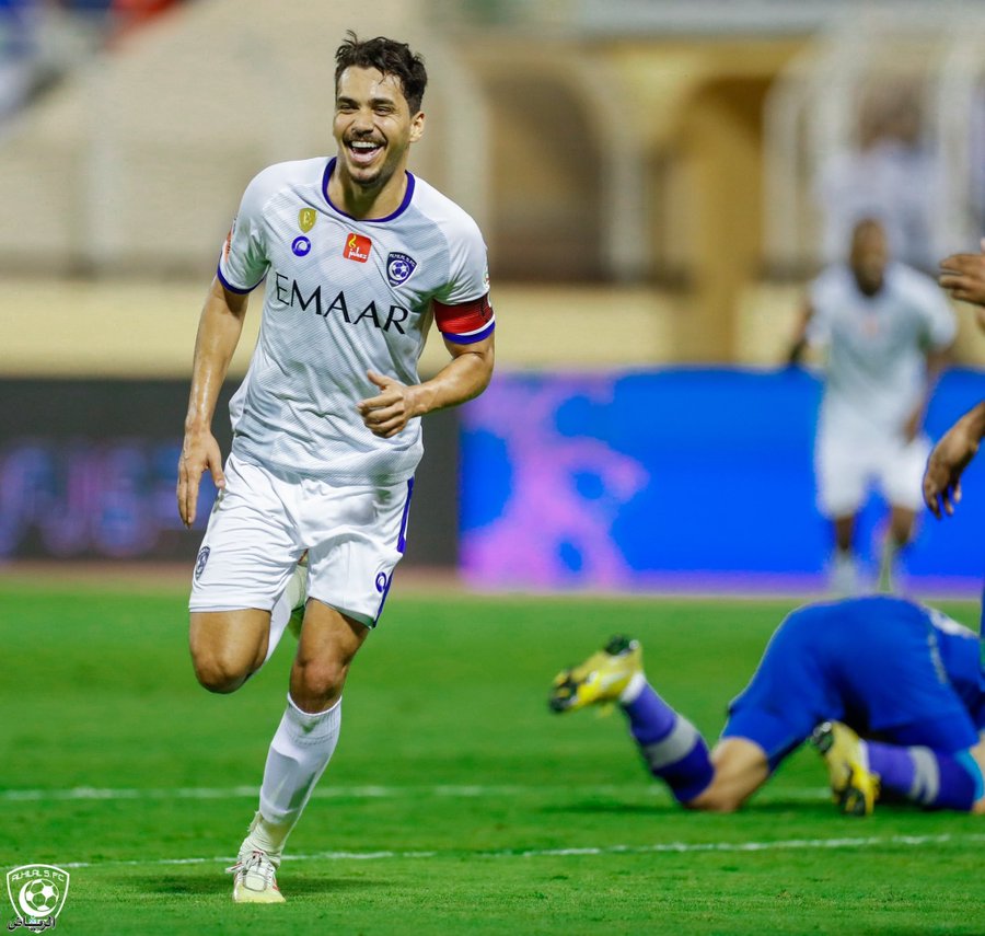 الهلال يوافق على إنهاء عقد البرازيلي ادواردو