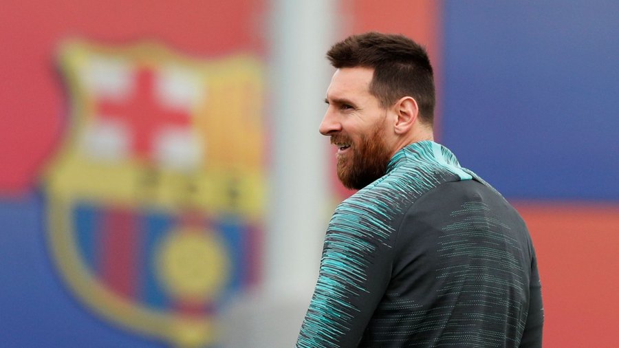 ميسي يشارك في أول تمرين لبرشلونة مع كومان