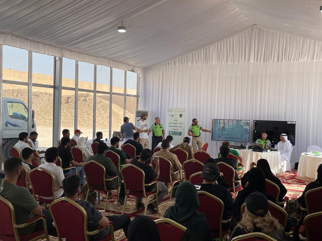 03EF8635-89D8-4A0F-A84C-822CD6ABF960