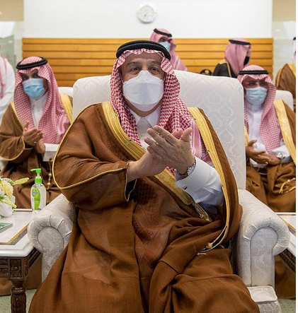 نيابة عن خادم الحرمين الشريفين سمو أمير منطقة الرياض يرعى حفل سباق نادي سباقات الخيل على "كأس المؤسس"