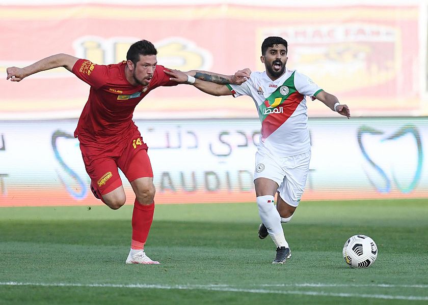 ضمك والاتفاق يتعادلان إيجابياً في لقائهما ضمن الجولة الـ 23 من دوري كأس الأمير محمد بن سلمان للمحترفين