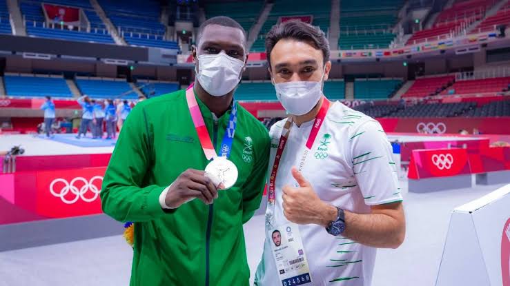 سمو ولي العهد يهنئ محمد بازوم بمناسبة فوزه في الانتخابات الرئاسية بالنيجر