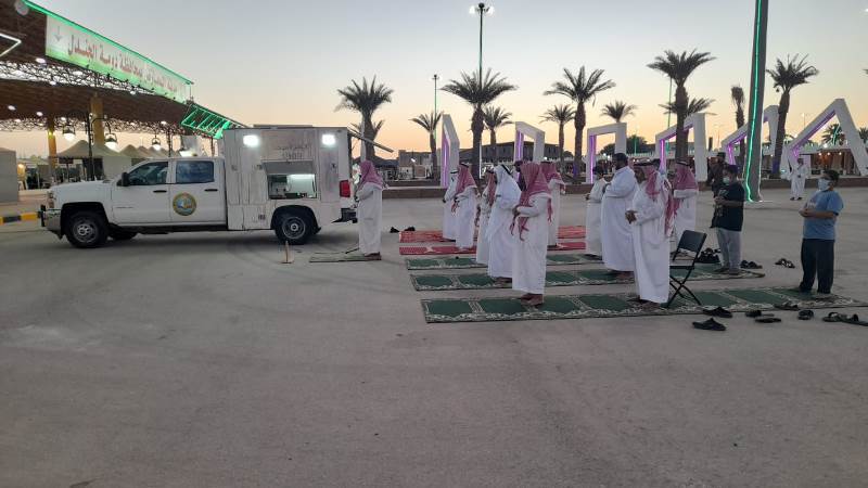 هيئة الأمر بالمعروف بالجوف تشارك بمهرجان التمر والعسل