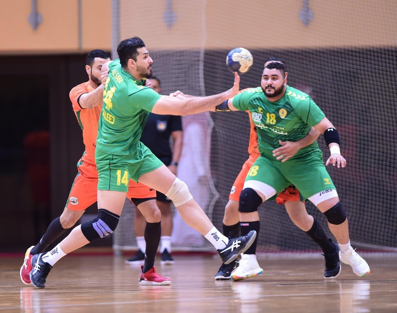 النور يواجه الخليج والوحدة يلاقي الترجي غداً ضمن مؤجلات ممتاز اليد