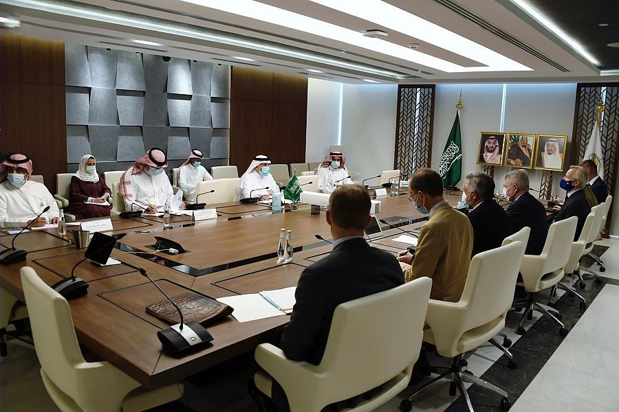 الدكتور الربيعة يلتقي وزير الخارجية الفنلندي والمبعوث الأوروبي الخاص للسودان وأثيوبيا