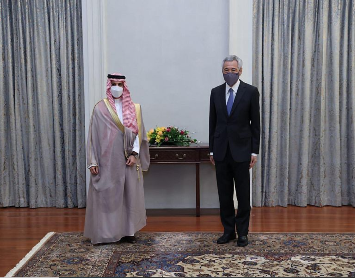 دولة رئيس وزراء سنغافورة يستقبل سمو وزير الخارجية