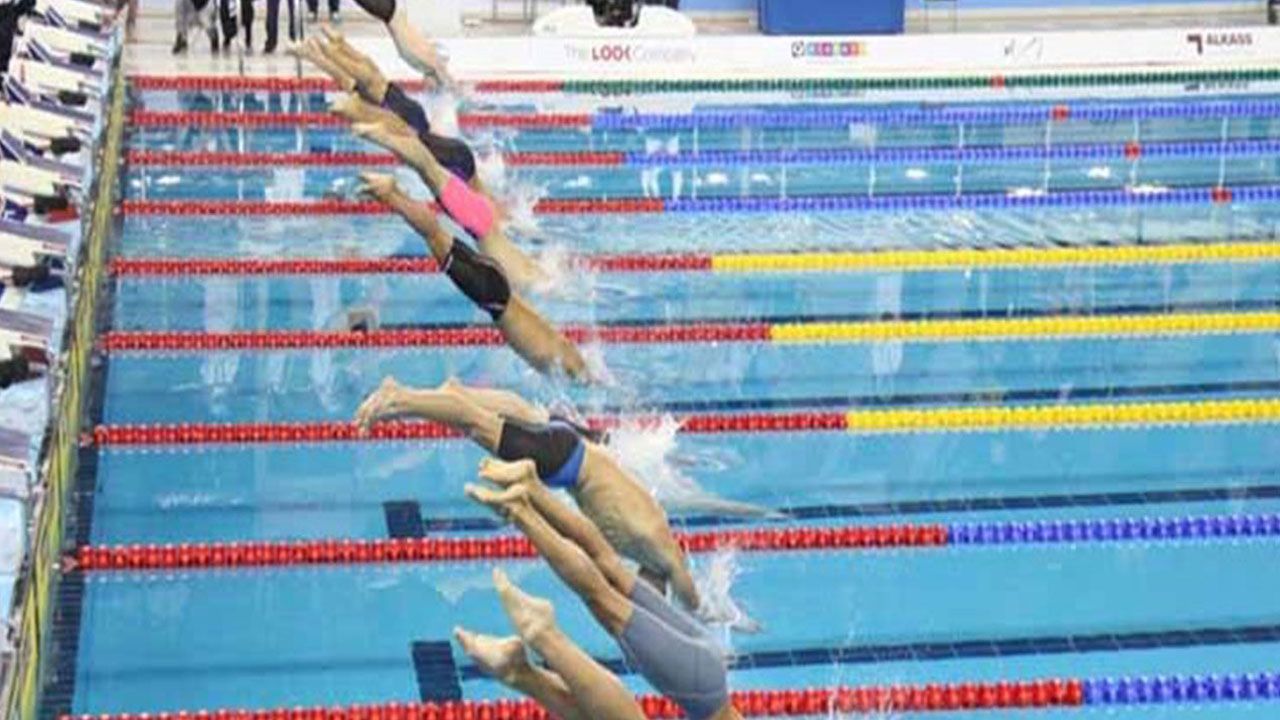 انطلاق بطولة الغطس للفئات السنية