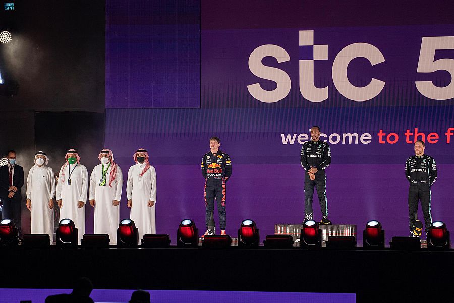 سمو وزير الرياضة يرفع الشكر لسمو ولي العهد على تشريفه سباق جائزة السعودية الكبرى stc للفورمولا1