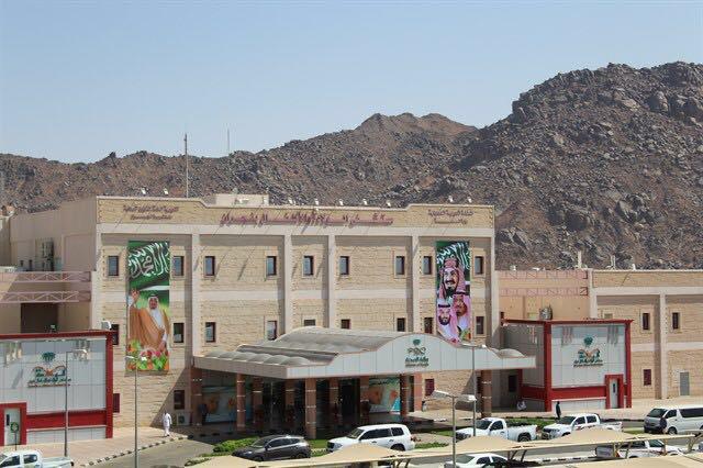 مستشفى الولادة والاطفال فى نجران ينجح في إصلاح عيب خلقى نادر فى الحجاب الحاجز لطفل حديث الولادة