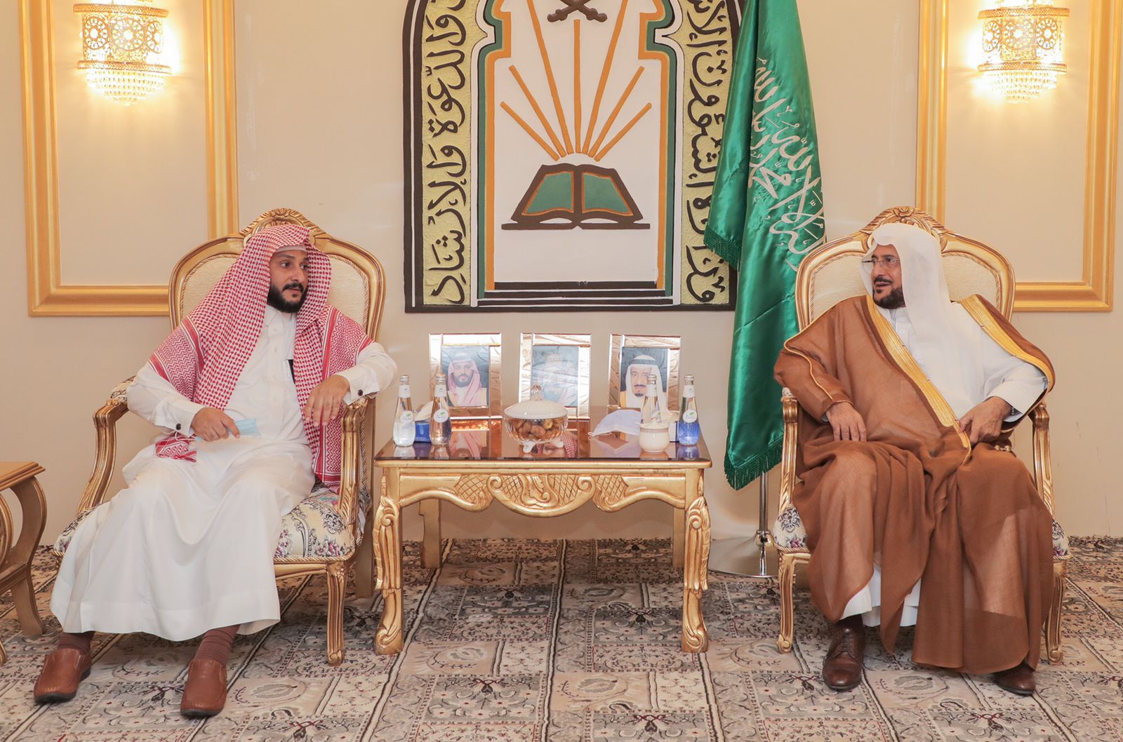بالصور ..وزير الشؤون الإسلامية يتفقد فرع الوزارة بمنطقة جازان ويدشّن ثلاثة مشاريع