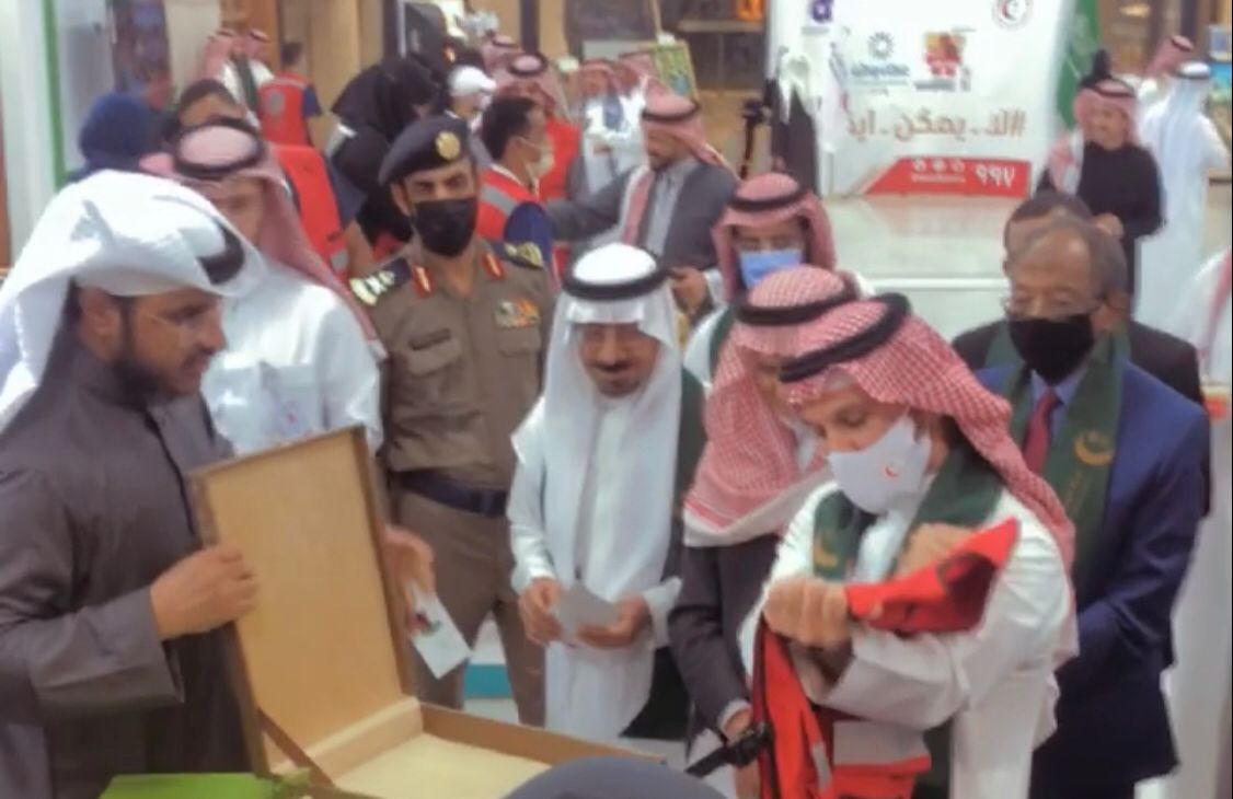 رئيس الهلال الأحمر : نمتلك ثروة بشرية من المتطوعين تجاوزت 62 ألف متطوع ومتطوعة
