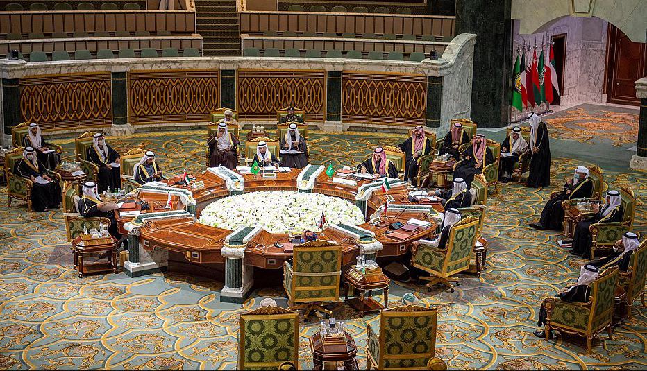 أصحاب الجلالة والسمو قادة ورؤساء وفود دول مجلس التعاون يختتمون أعمال اجتماع الدورة الـ 42 للمجلس الأعلى لمجلس التعاون