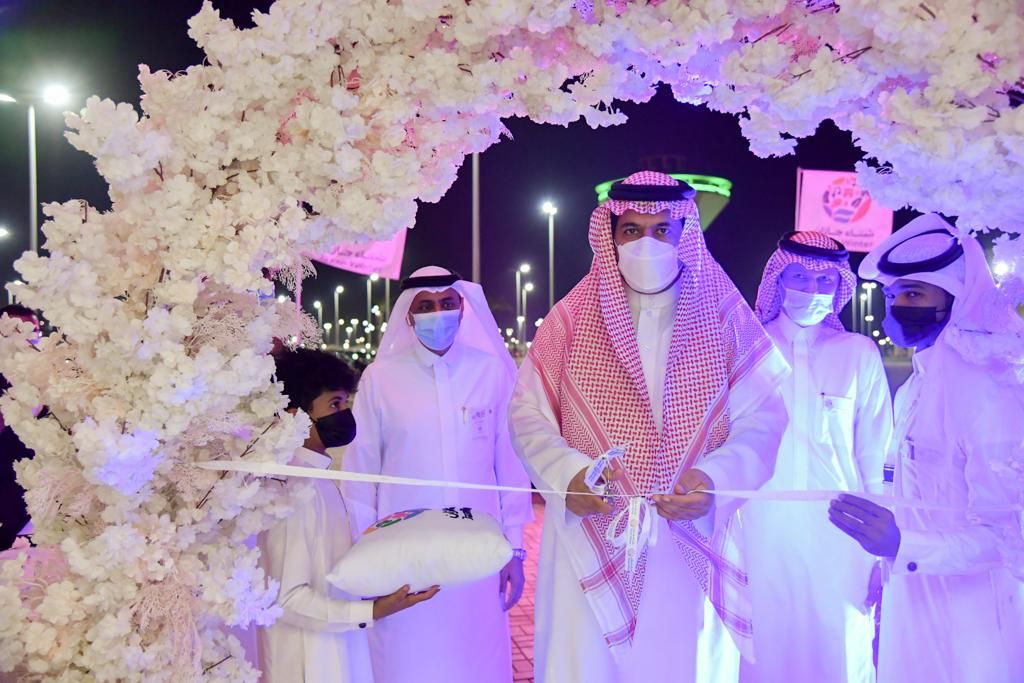 وكيل إمارة جازان يفتتح معرض فنون شتاء جازان 22